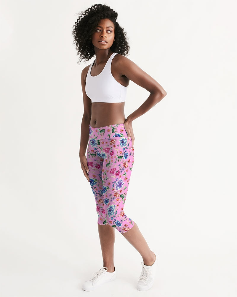 AMORE PINK Women's Mid-Rise Capri