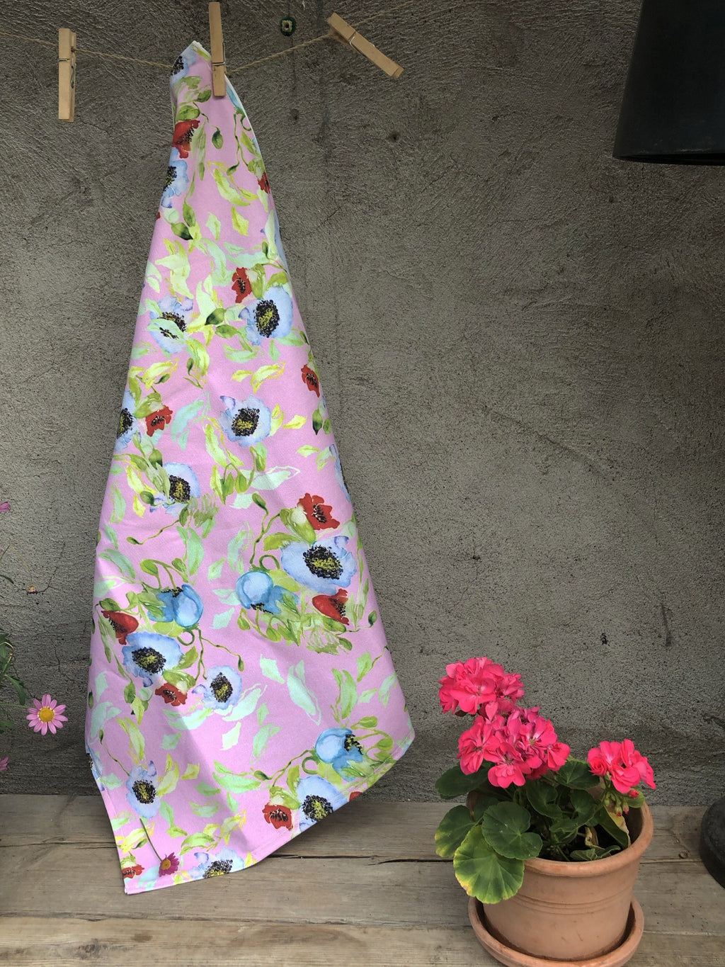 POPPY FLOWERS IN PINK | Organic Dish Towel | 