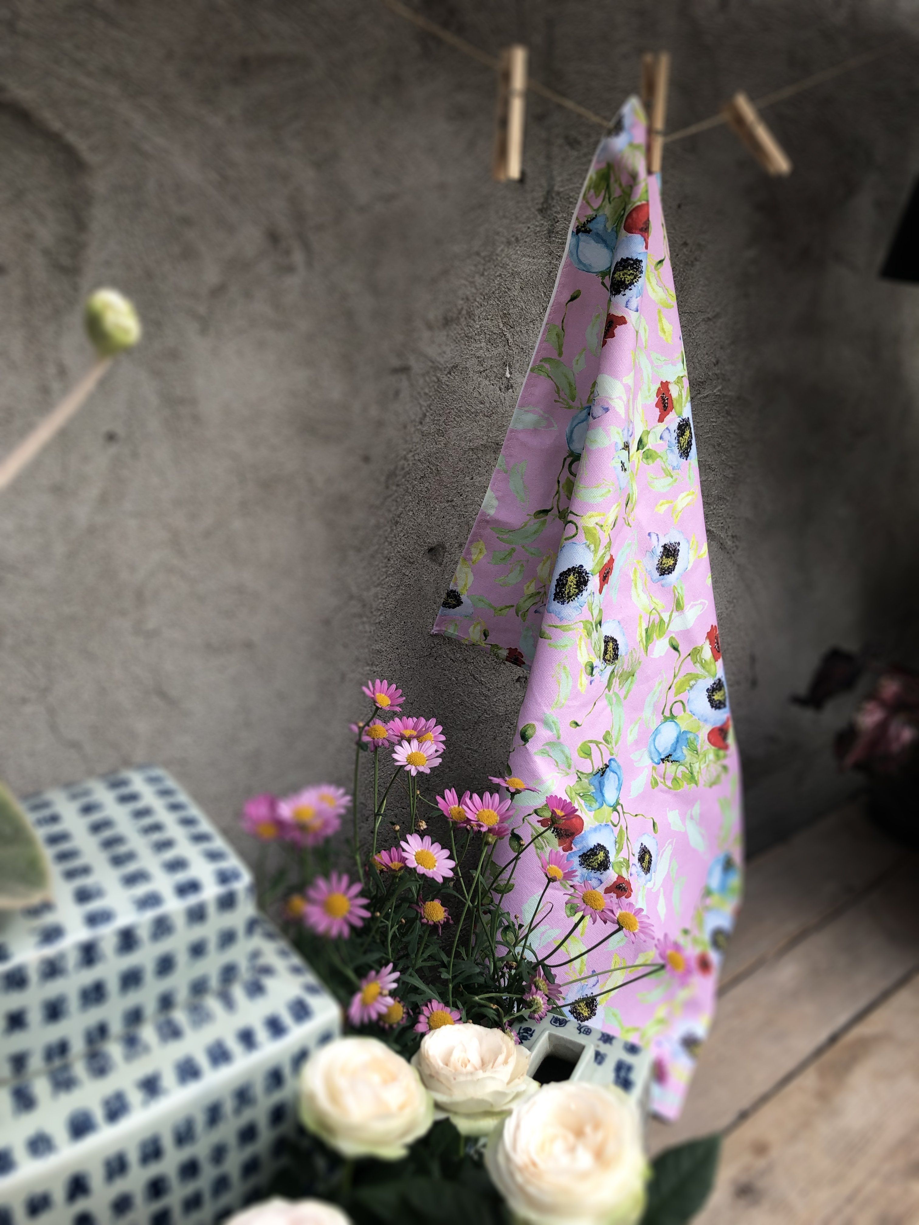 POPPY FLOWERS IN PINK | Organic Dish Towel | 