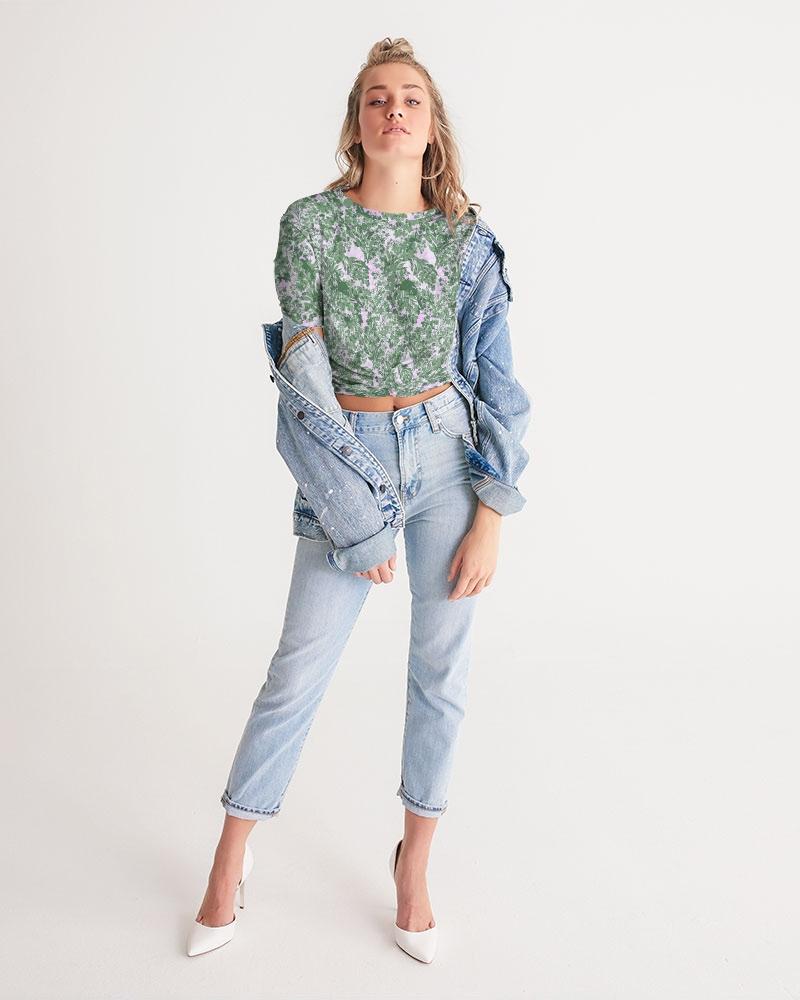 GREEN LEAFS TEXTURE Women's Twist-Front Cropped Tee