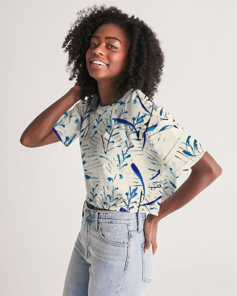 MOONLIGHT BRANCH  || Women's Lounge Cropped Tee