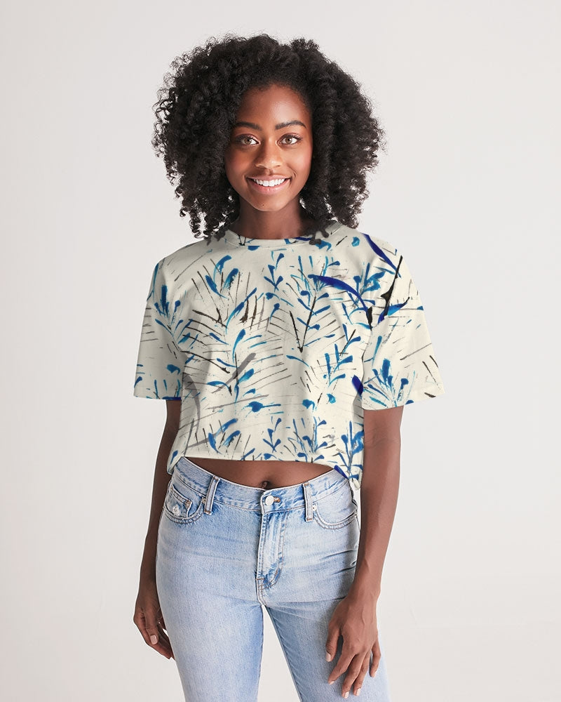 MOONLIGHT BRANCH  || Women's Lounge Cropped Tee