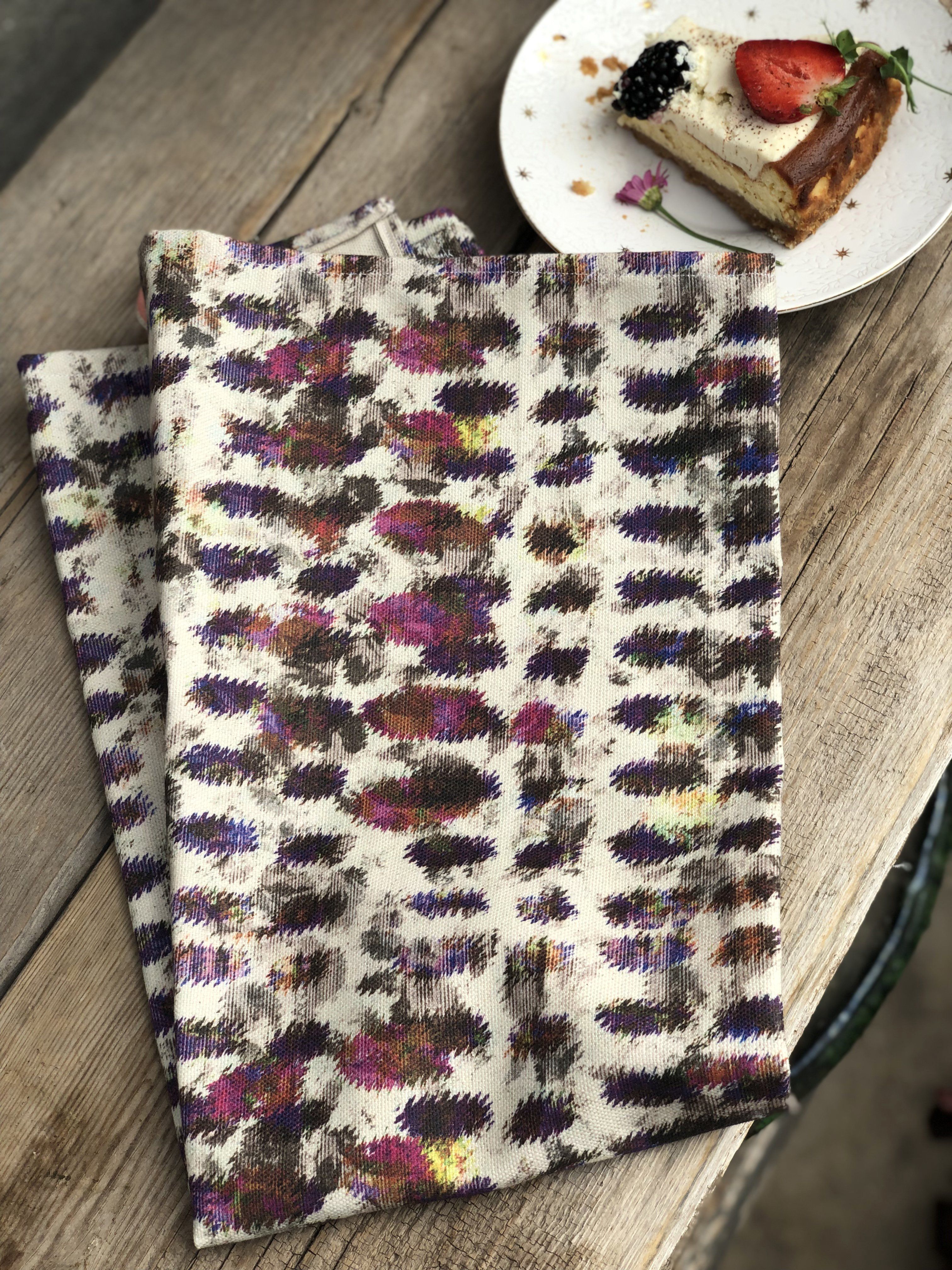 CAPTURE OF ANIMAL | Organic Dish Towel | 