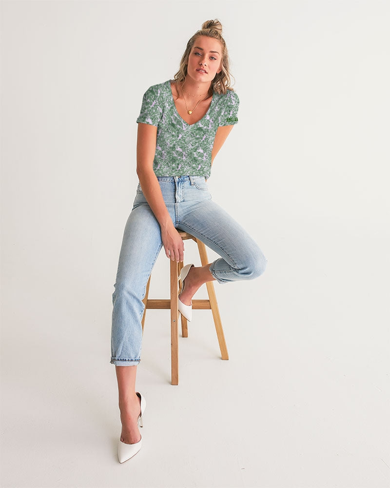 GREEN LEAFS TEXTURE Women's V-Neck Tee
