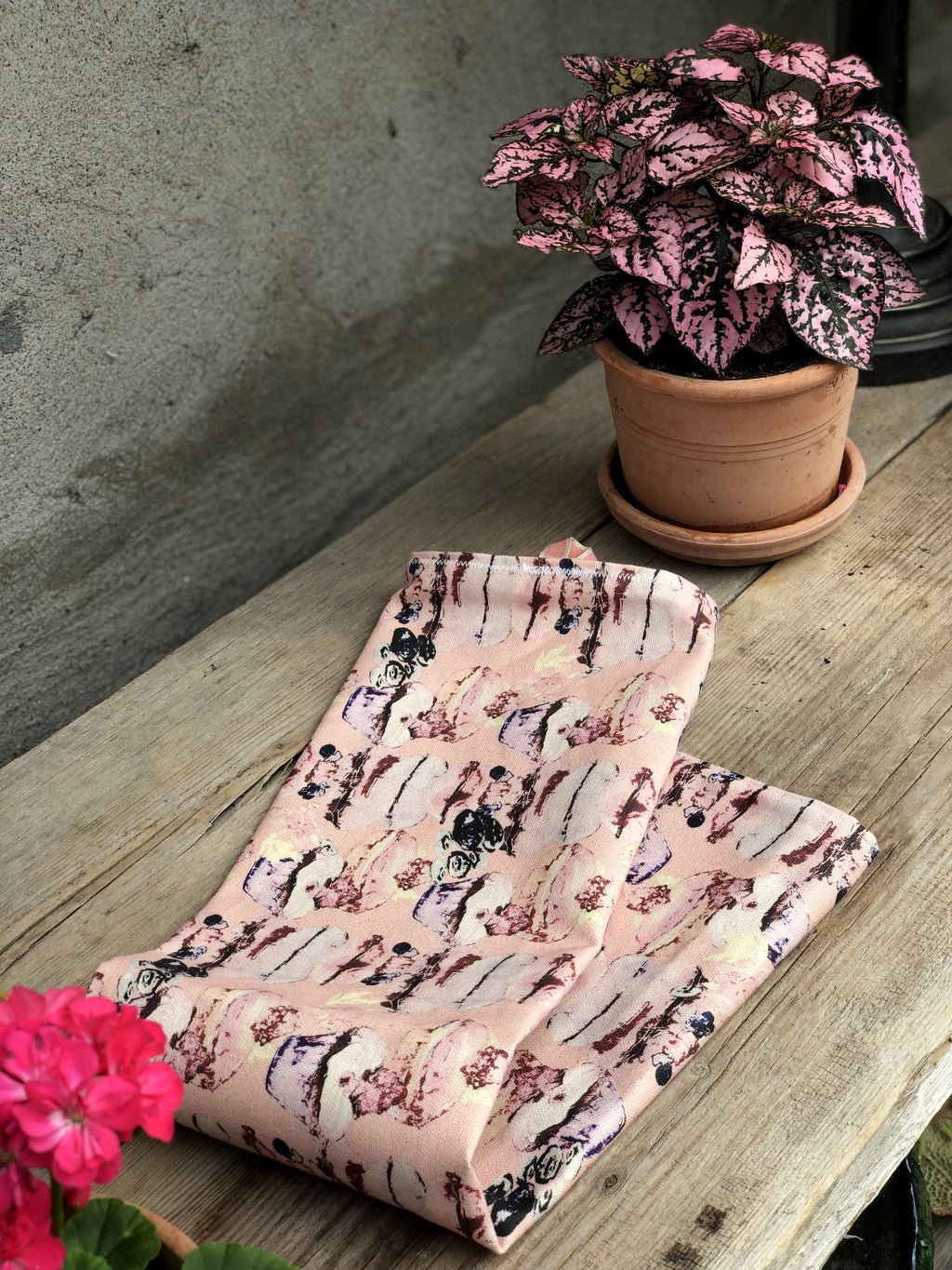 CUPCAKE PARTY | Organic Dish Towel |