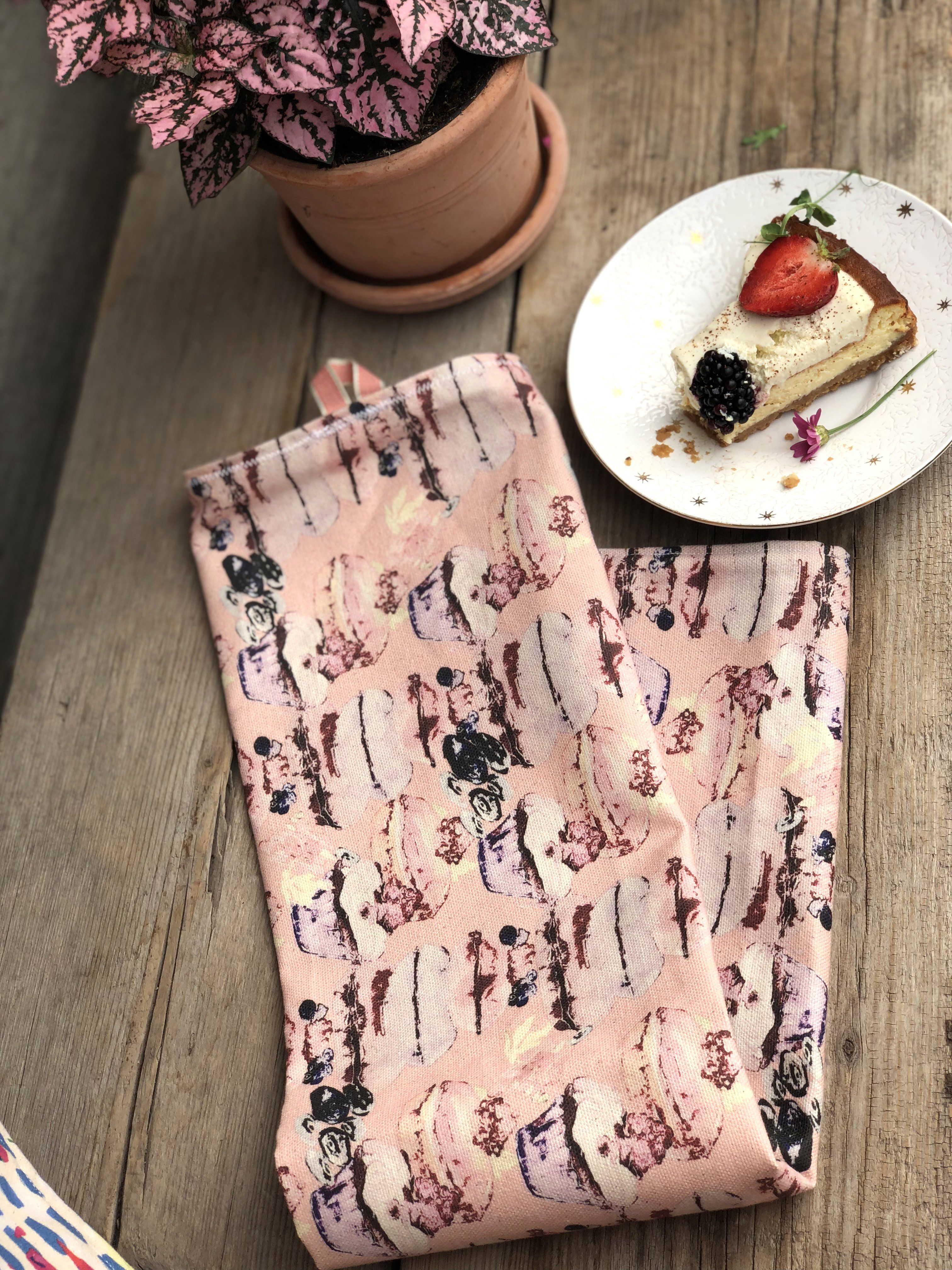 CUPCAKE PARTY | Organic Dish Towel |
