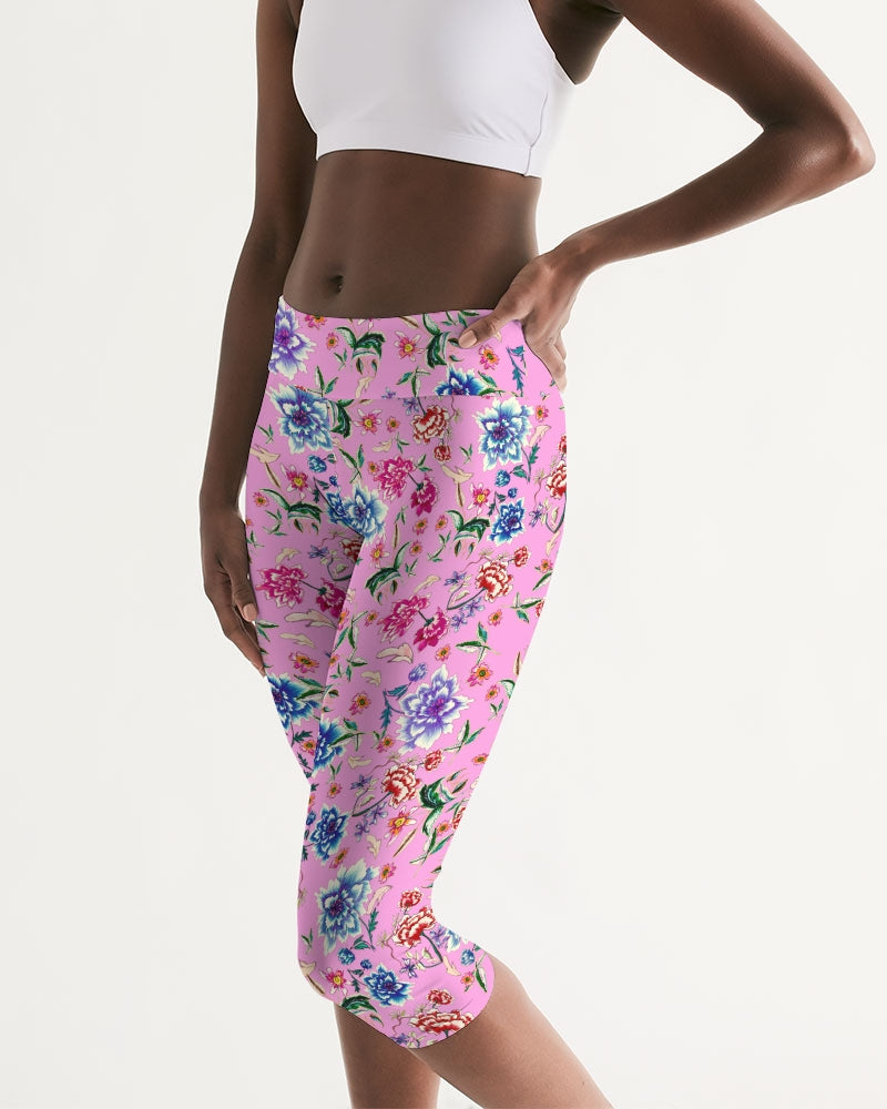 AMORE PINK Women's Mid-Rise Capri