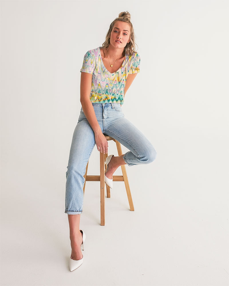 WATERLAND Women's V-Neck Tee