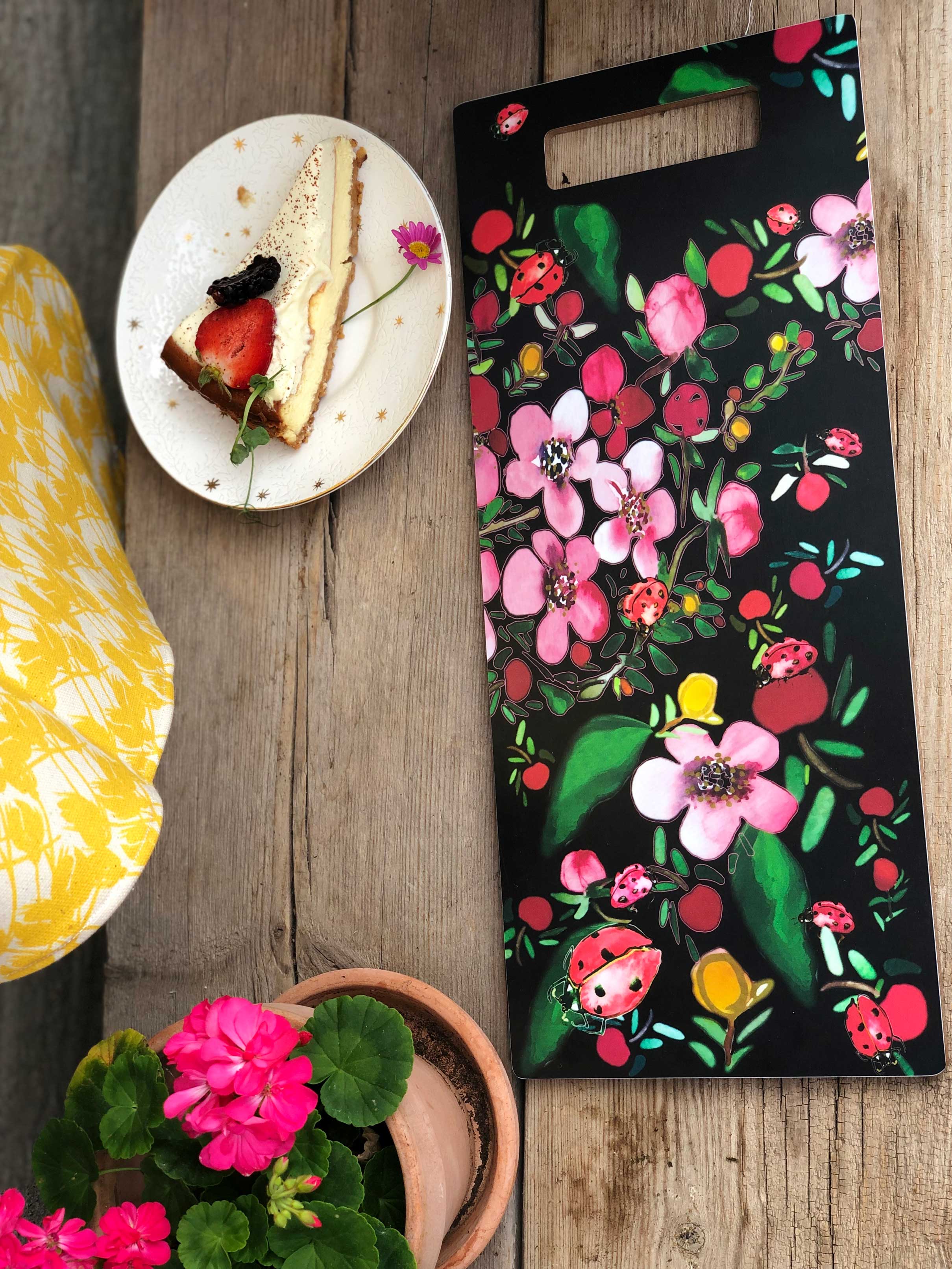 LADY BUG | Cutting board |
