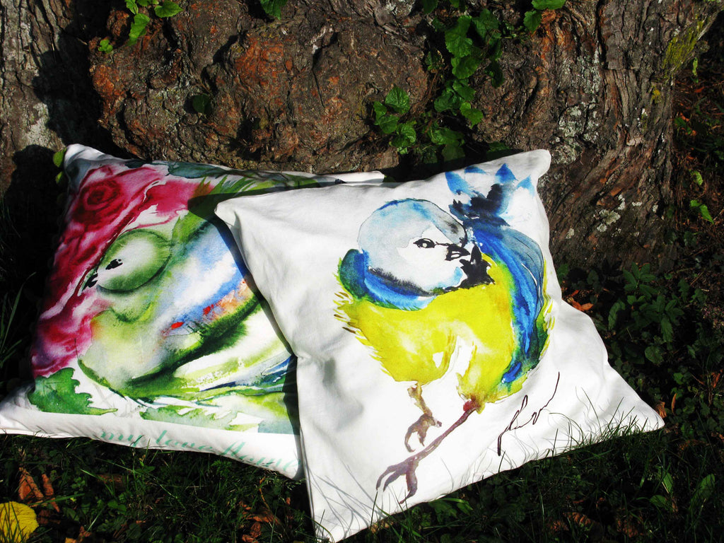 CUSHIONS COVER, THE BLUE BIRD IN THE GARDEN