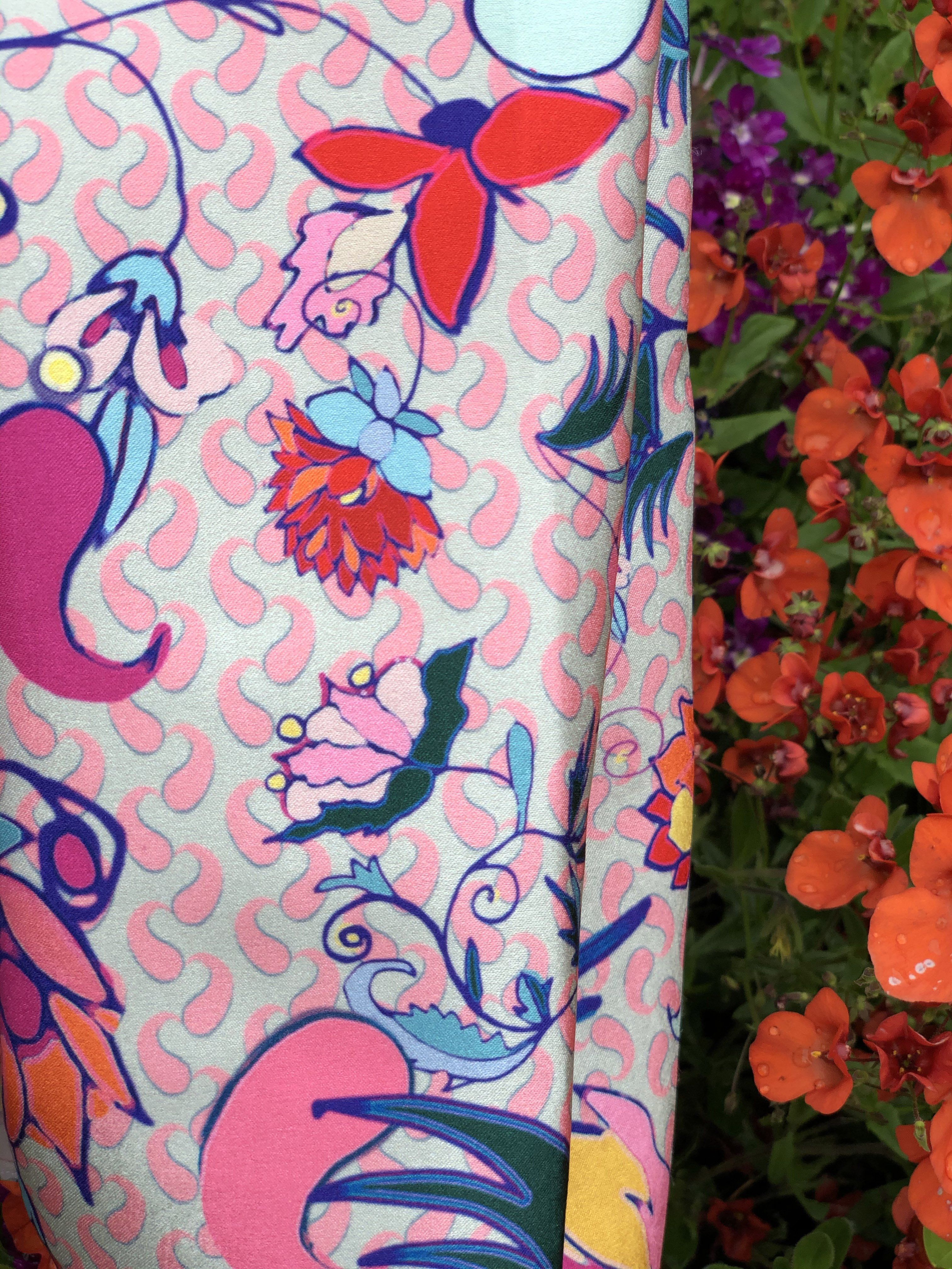MY ROOM IS LOVE . ORANGE  |  SCARF & TEXTILE  |