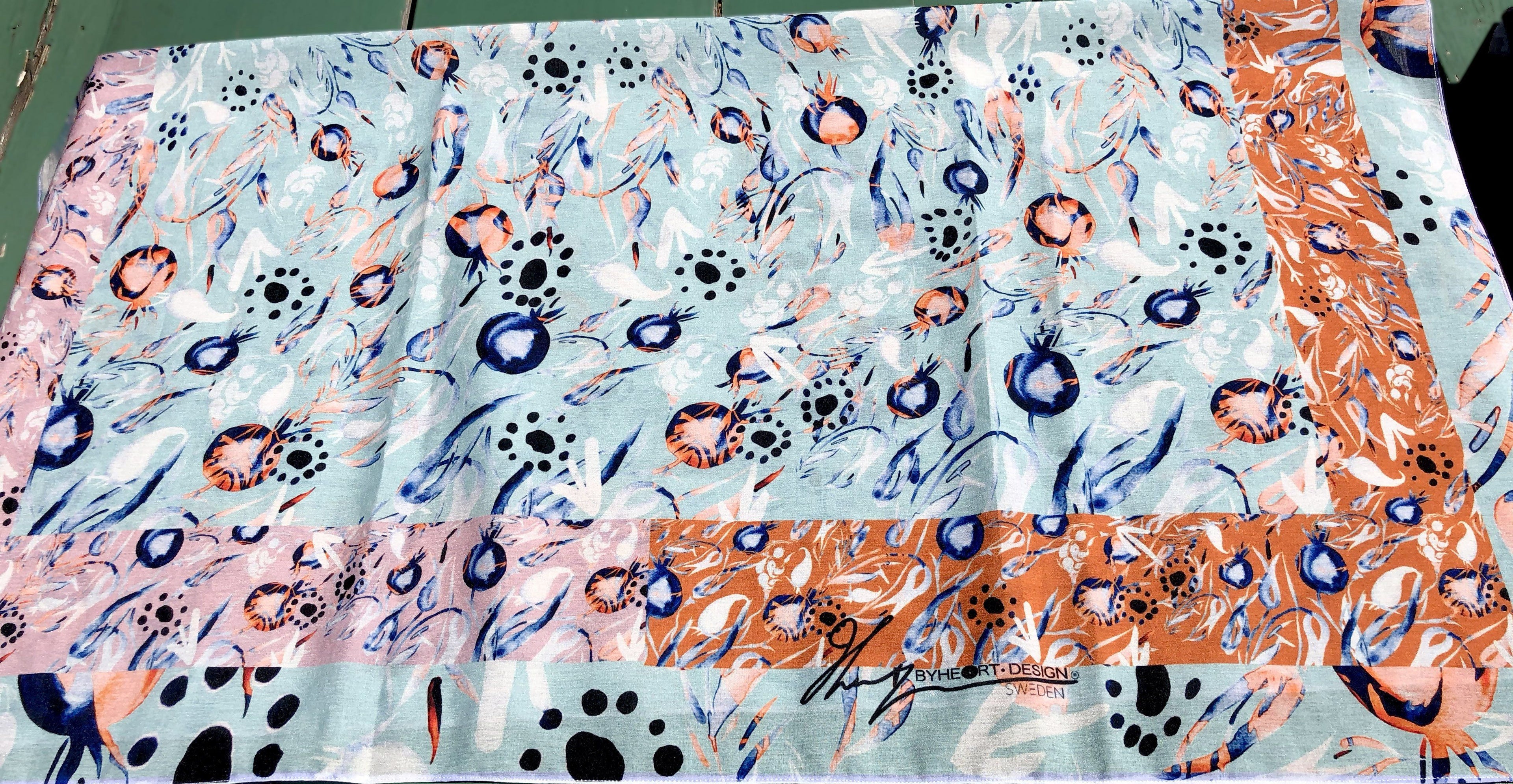 PAISLEY IN ORIENT GARDEN |  SCARF & TEXTILE  |