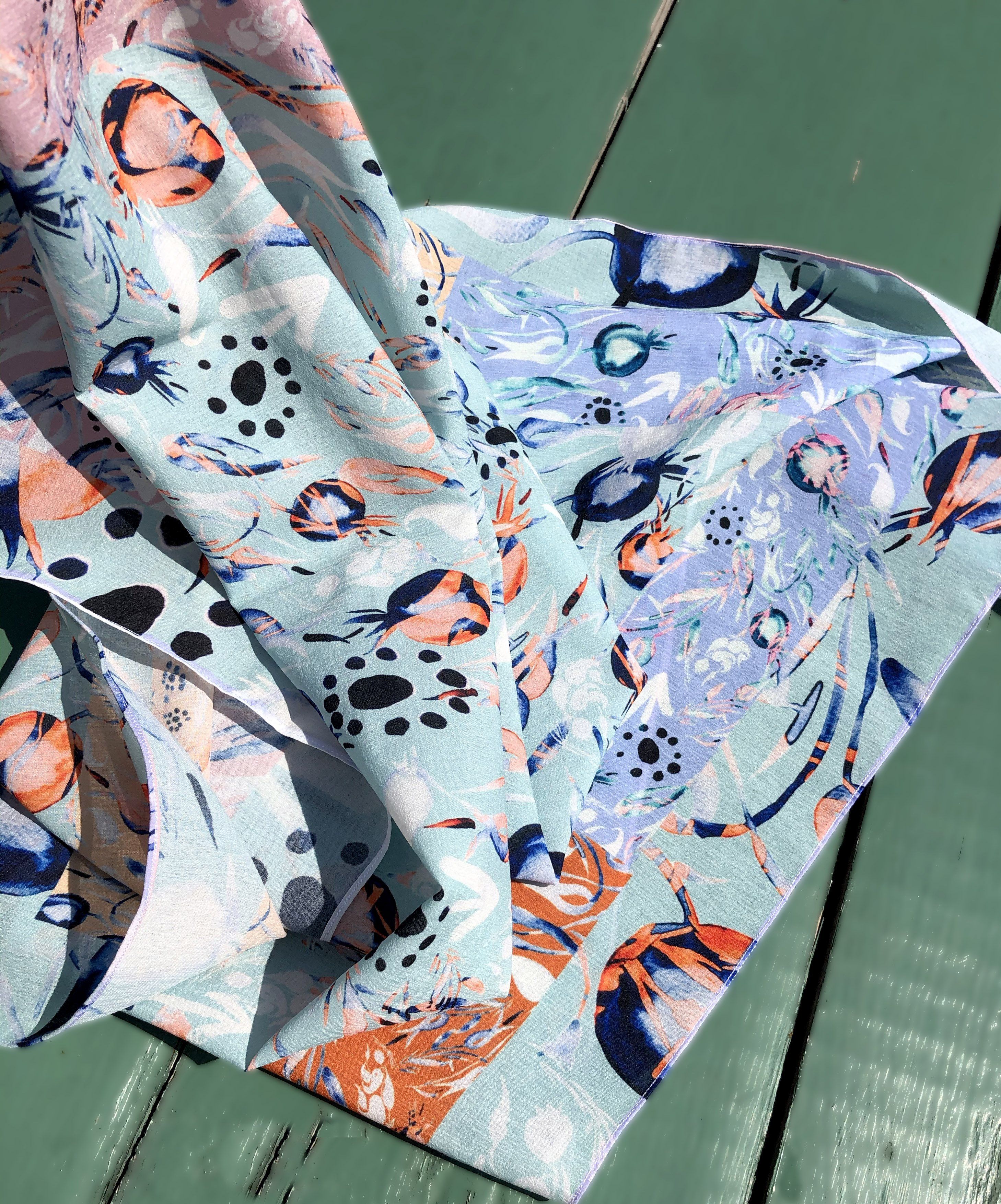 PAISLEY IN ORIENT GARDEN |  SCARF & TEXTILE  |