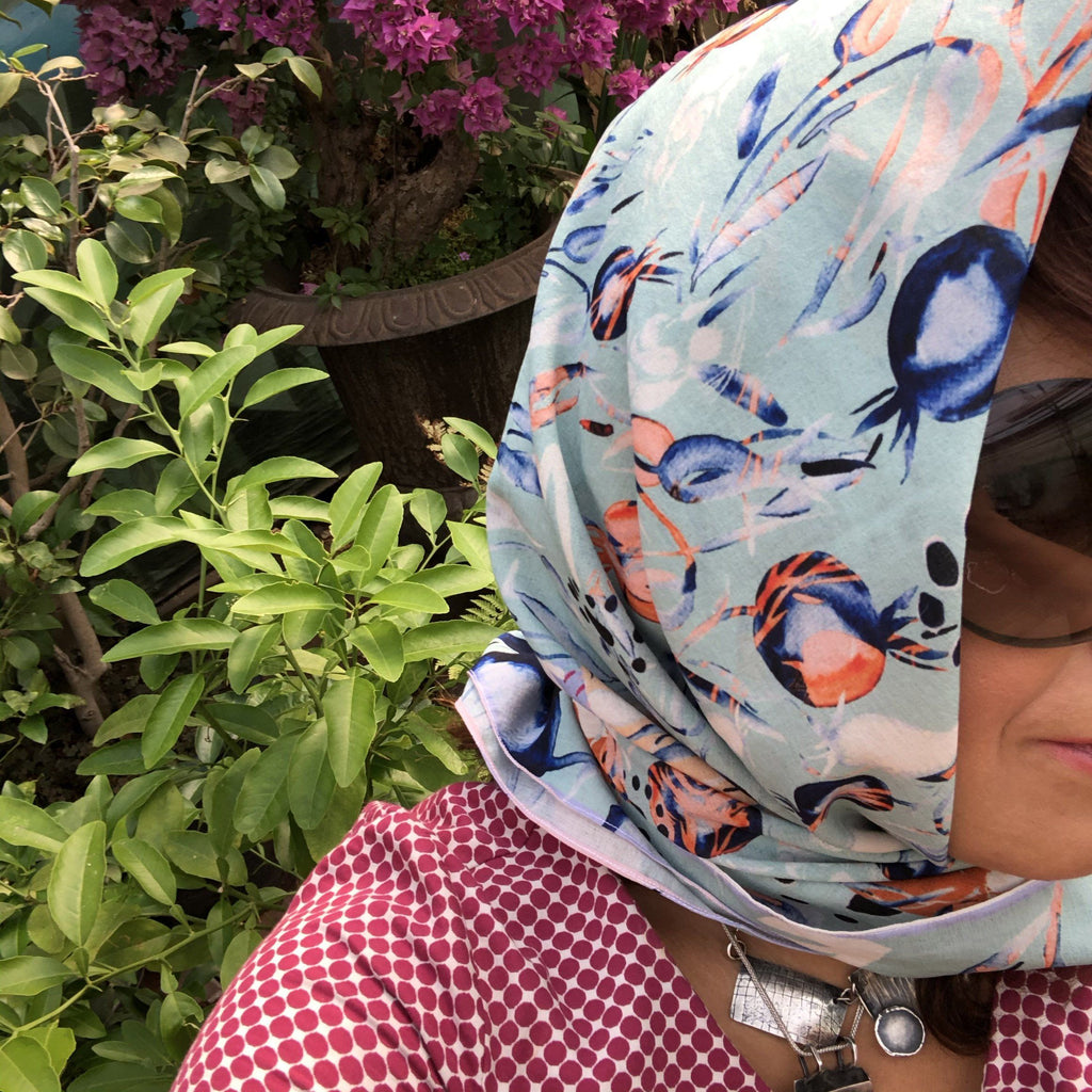PAISLEY IN ORIENT GARDEN |  SCARF & TEXTILE  |