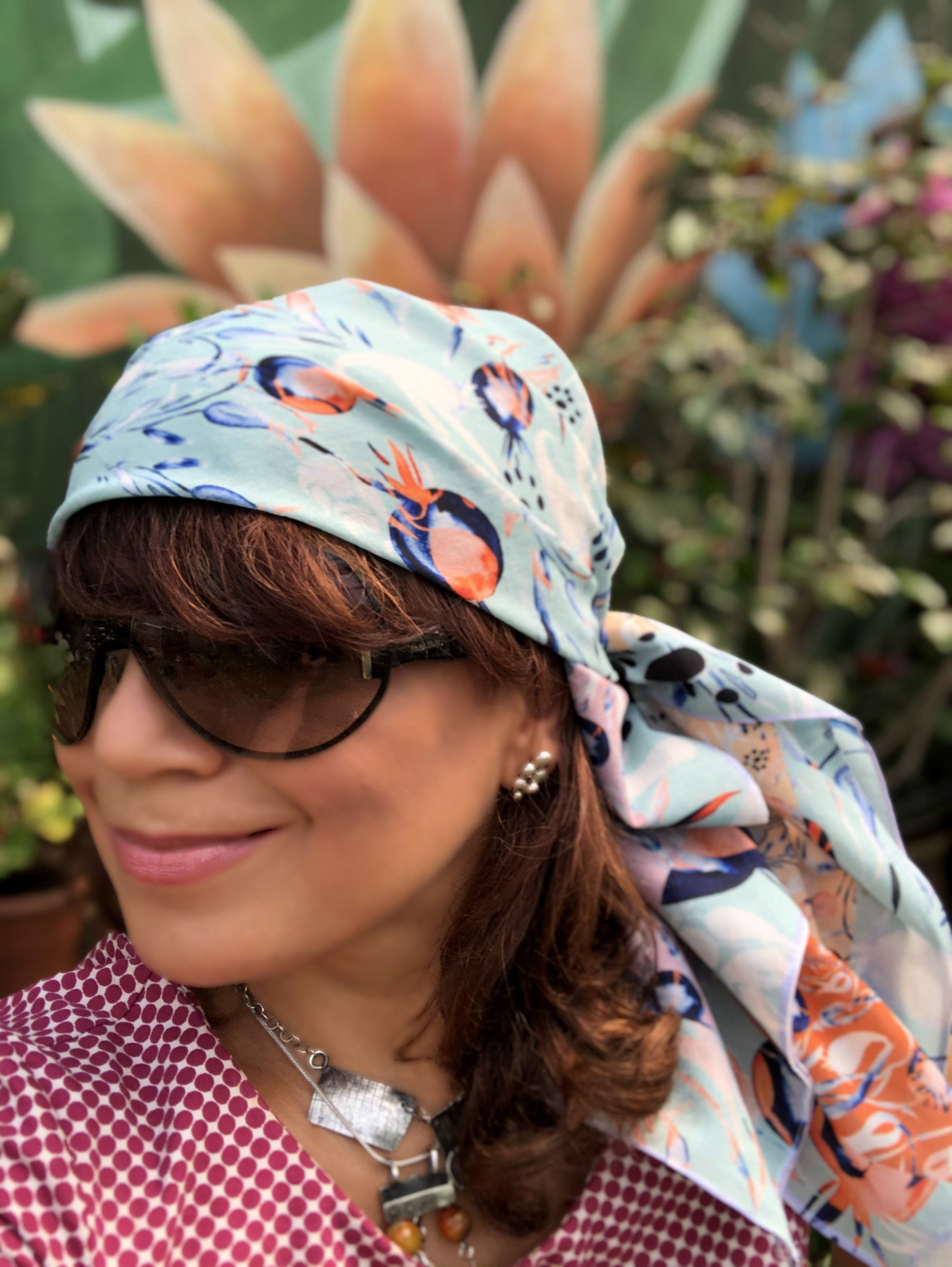 PAISLEY IN ORIENT GARDEN |  SCARF & TEXTILE  |