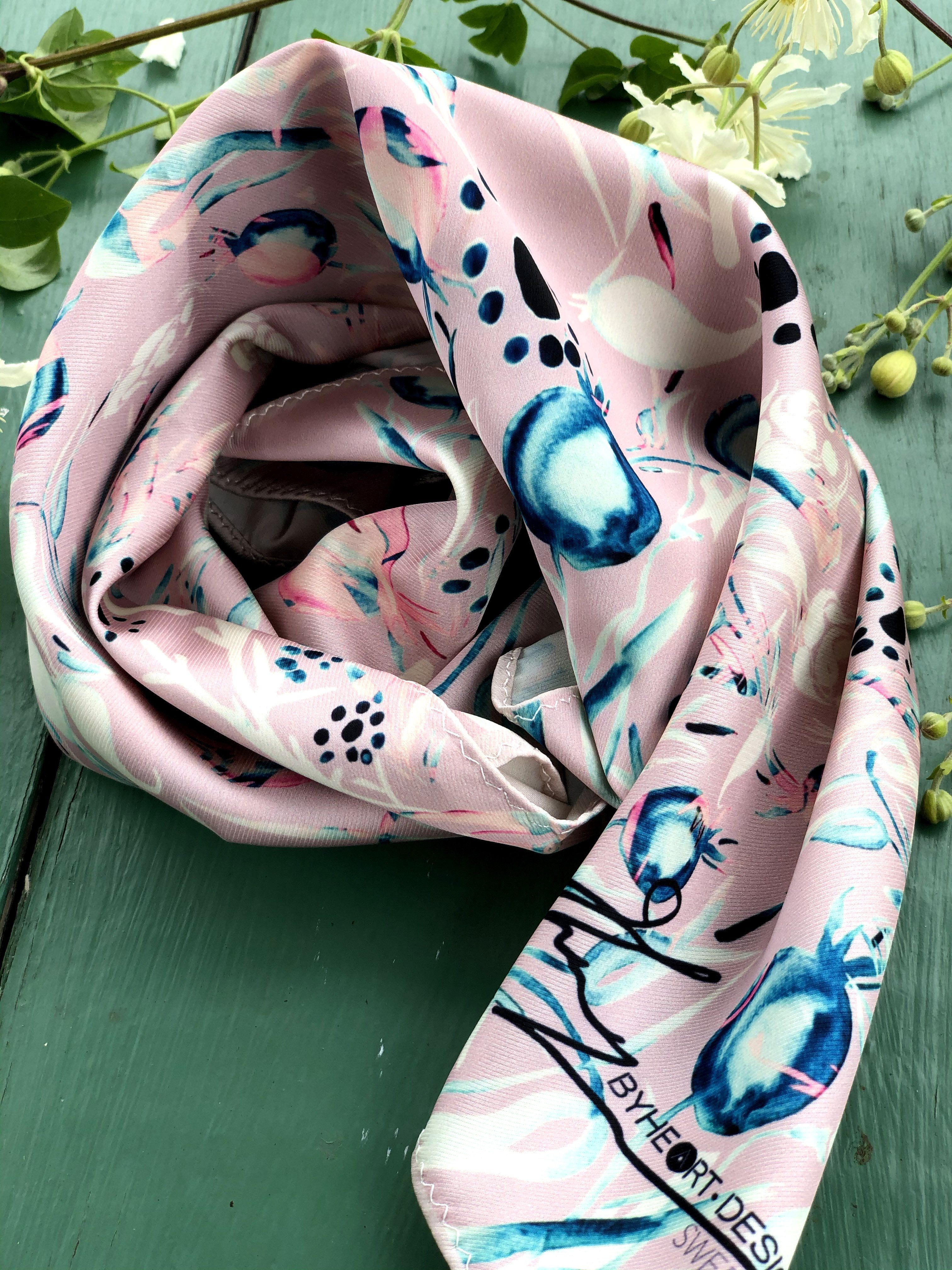 POMEGRANATE BLUE PAISLEY. PINK | SCARF & TEXTILE  |