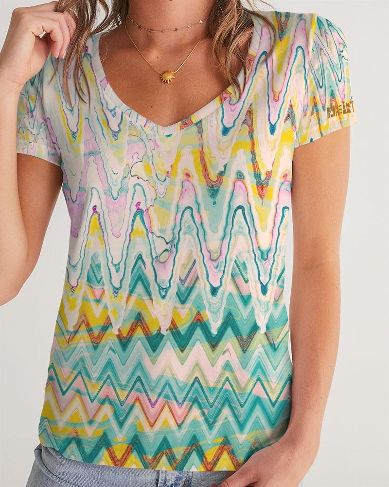 WATERLAND Women's V-Neck Tee