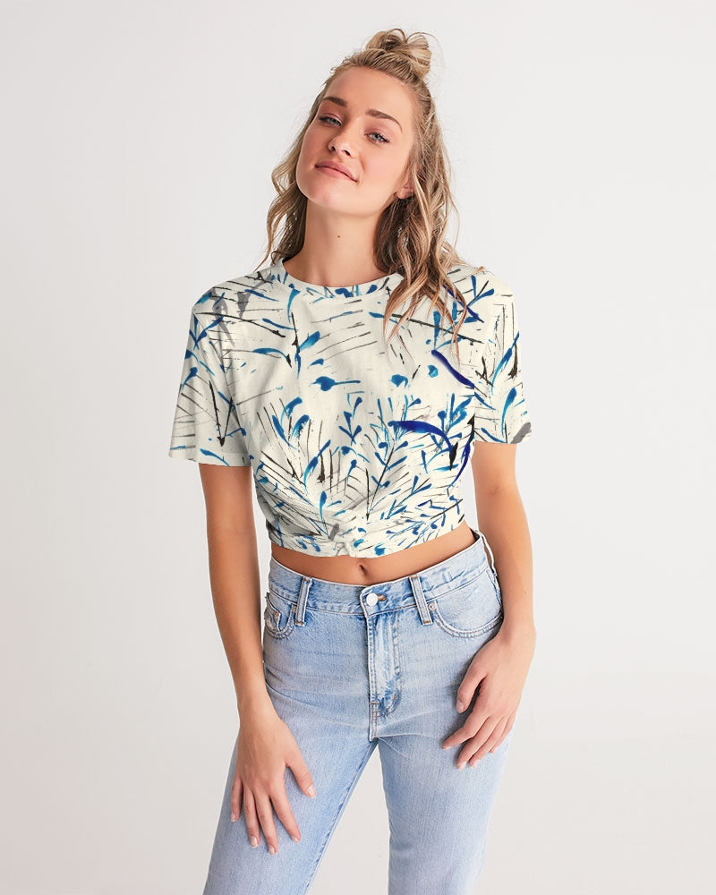 MOONLIGHT BRANCH  Women's Twist-Front Cropped Tee