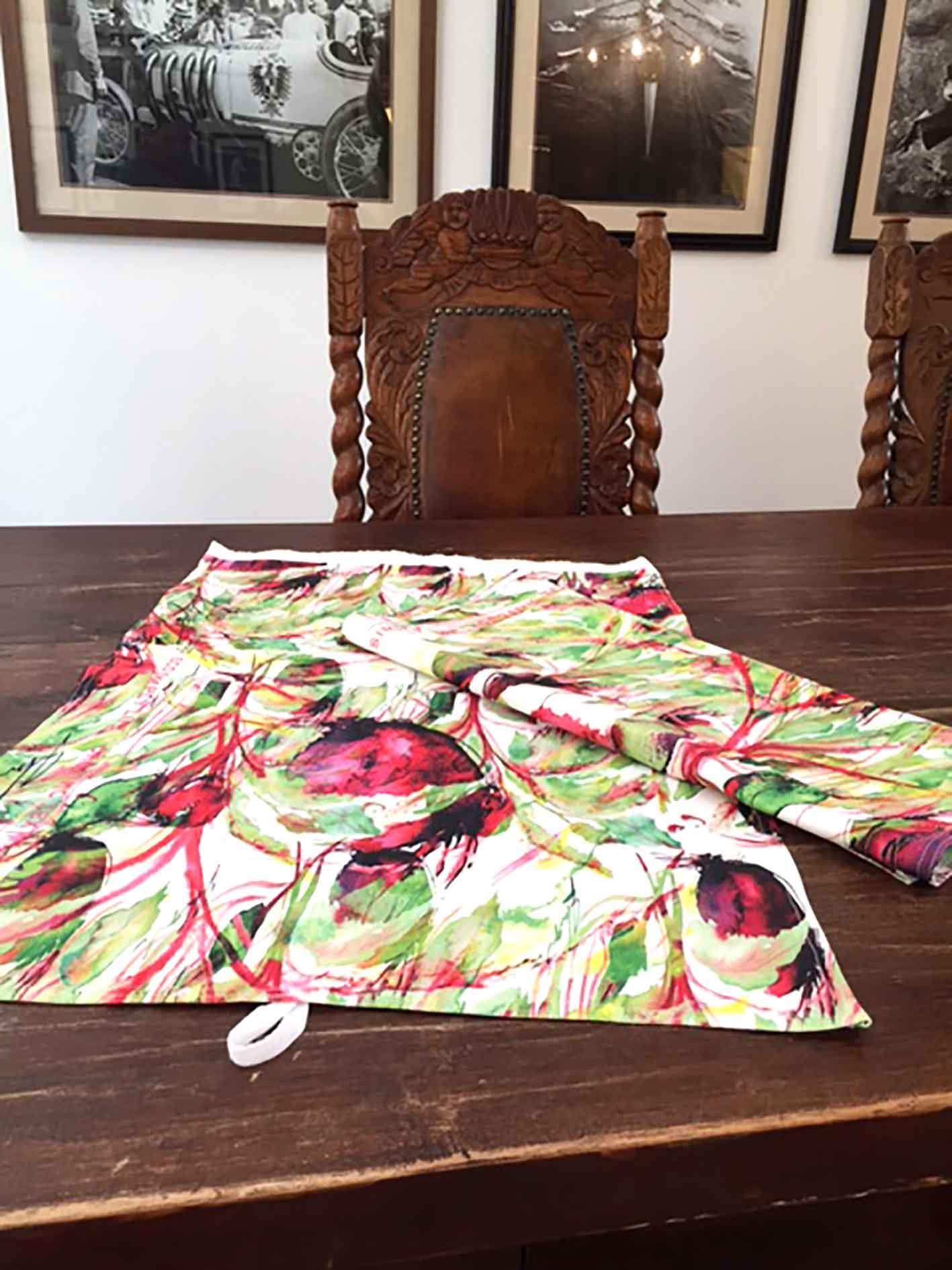 KITCHEN TOWELS, THE RED BEET