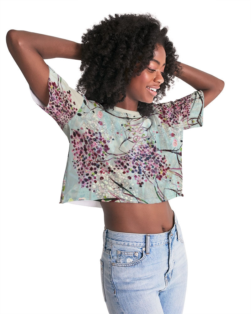 SHADOWS OF PARADISE Women's Lounge Cropped Tee