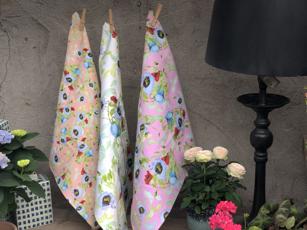 POPPY FLOWERS IN PINK | Organic Dish Towel | 